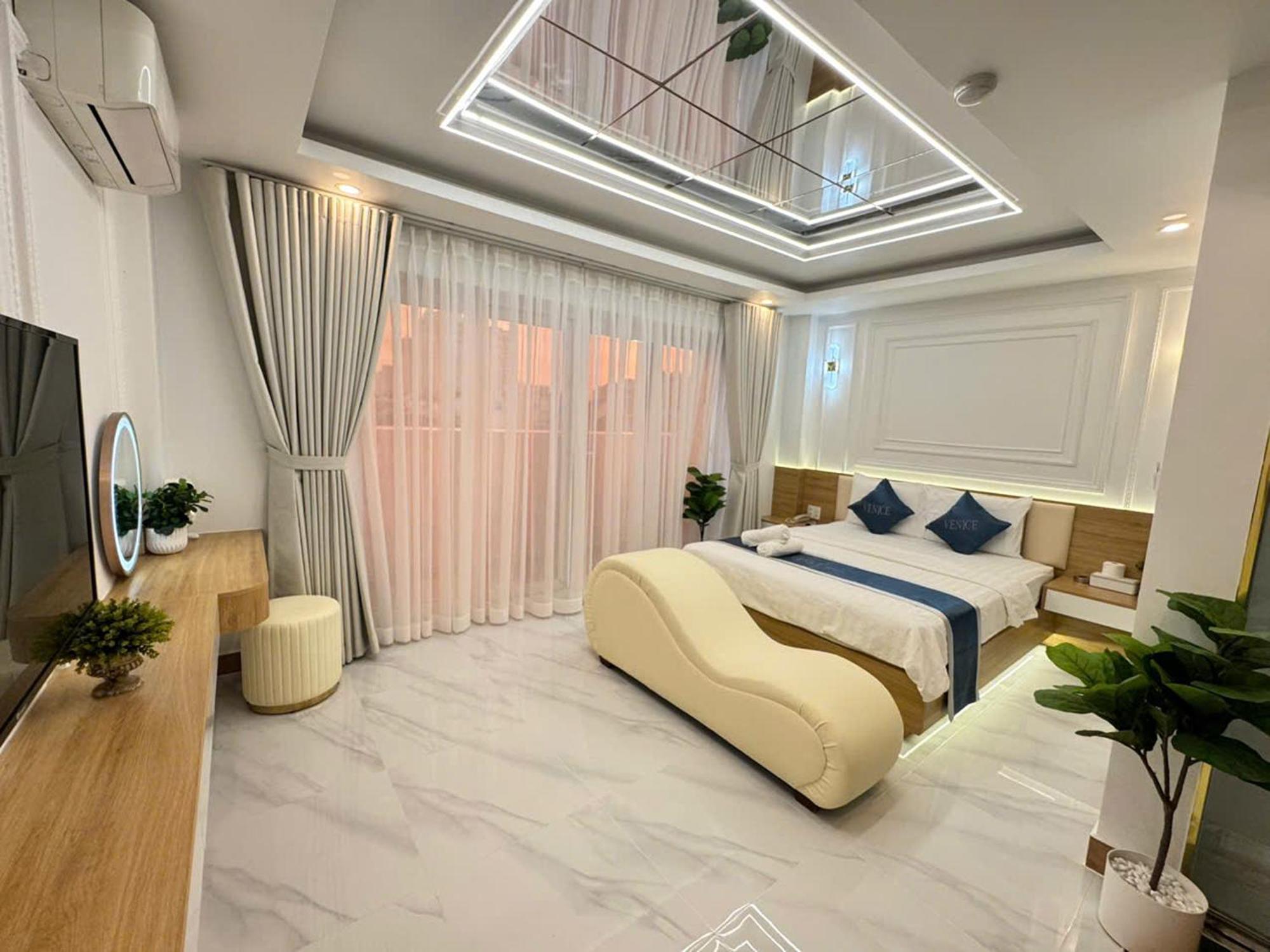 Minh Ngoc Hotel Ho Chi Minh City Exterior photo