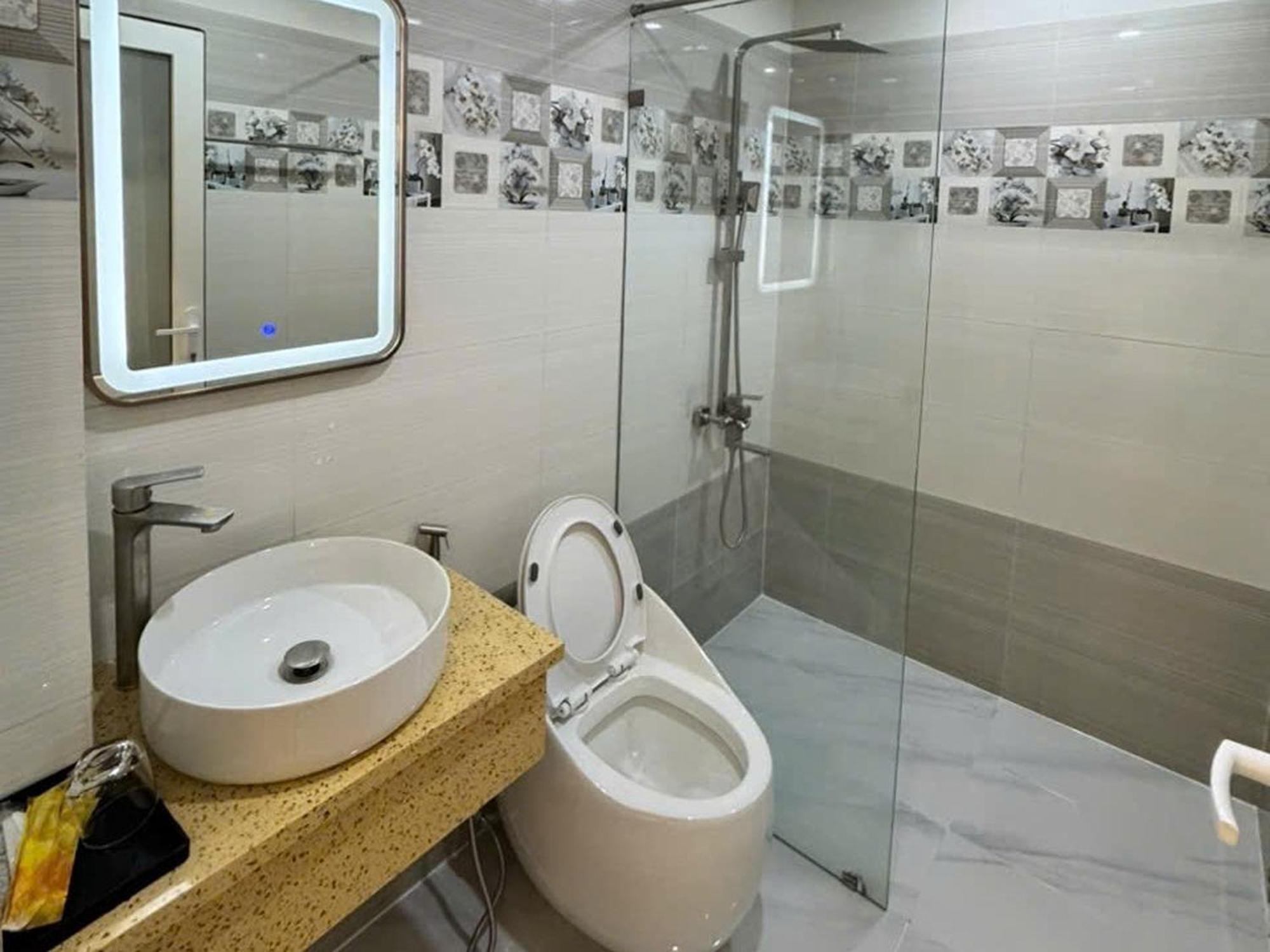 Minh Ngoc Hotel Ho Chi Minh City Exterior photo