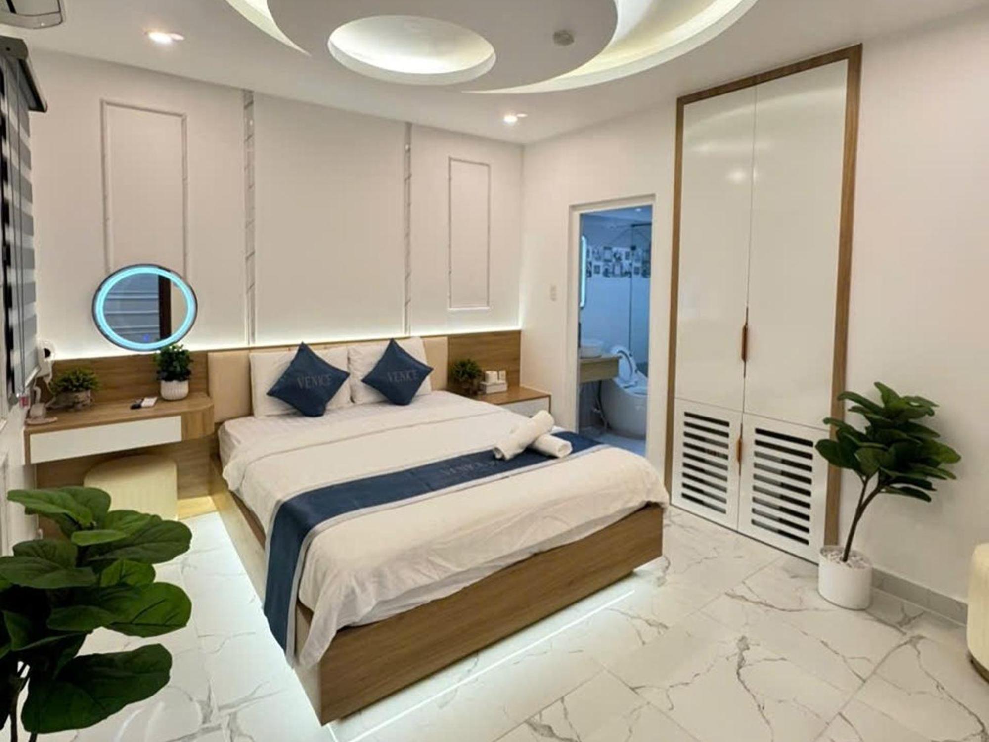Minh Ngoc Hotel Ho Chi Minh City Exterior photo