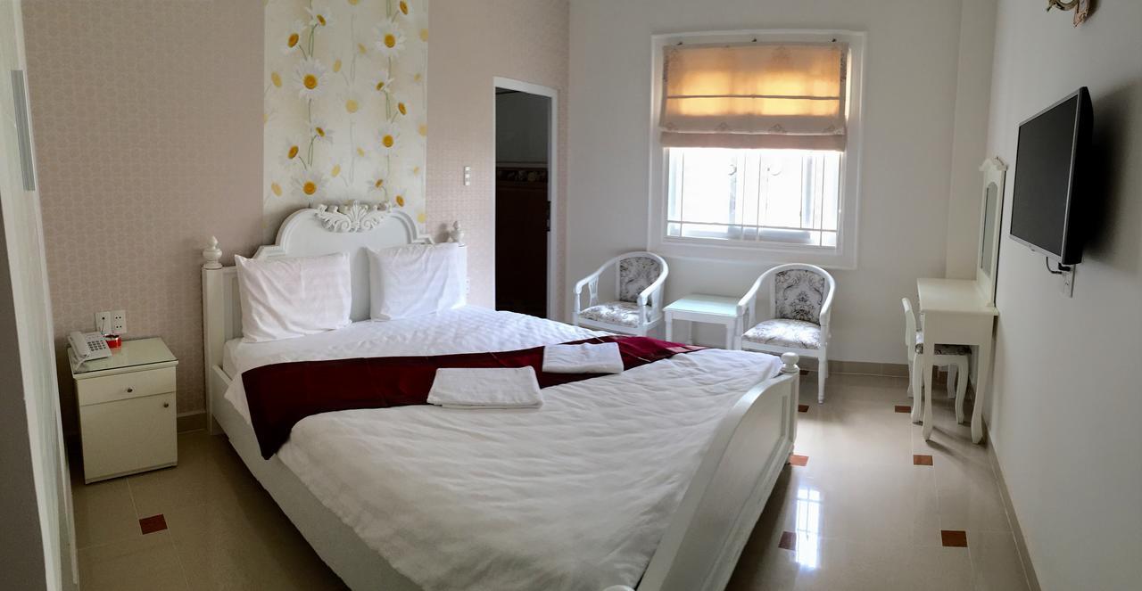 Minh Ngoc Hotel Ho Chi Minh City Exterior photo